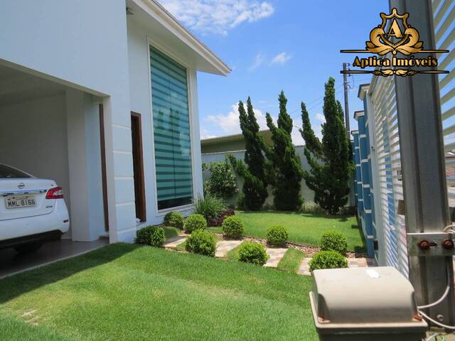 #428 - Casa para Venda em Navegantes - SC
