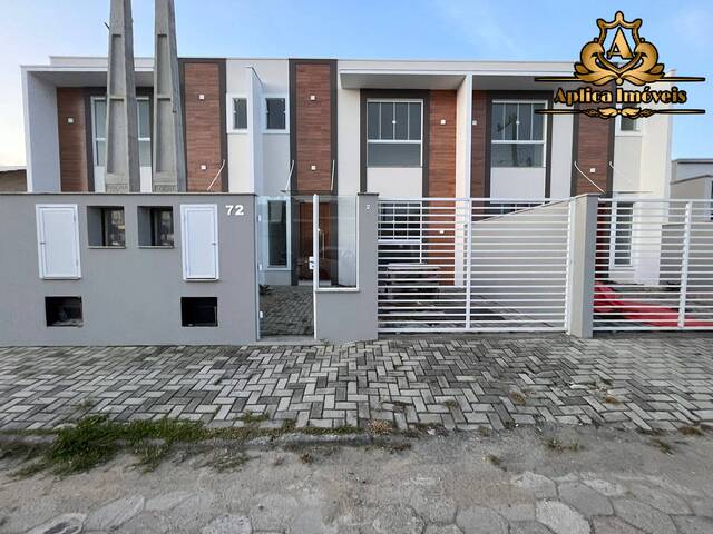 #419 - Casa para Venda em Navegantes - SC