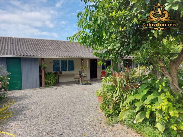 #1160 - Casa para Venda em Navegantes - SC