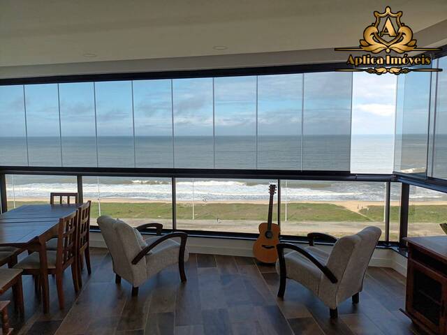 #1215 - Apartamento para Venda em Balneário Piçarras - SC