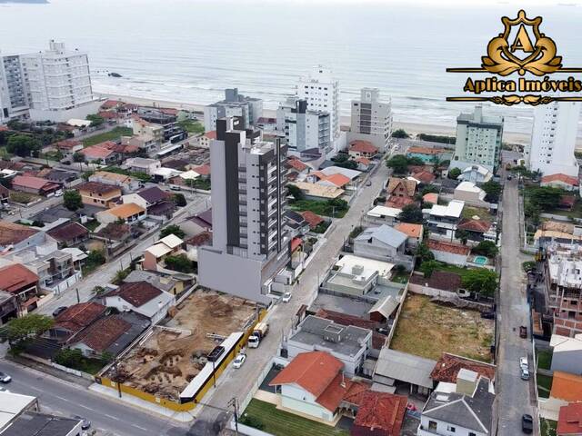 #1224 - Apartamento para Venda em Navegantes - SC