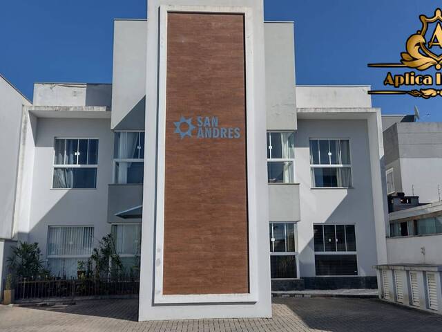 #1228 - Apartamento para Venda em Navegantes - SC
