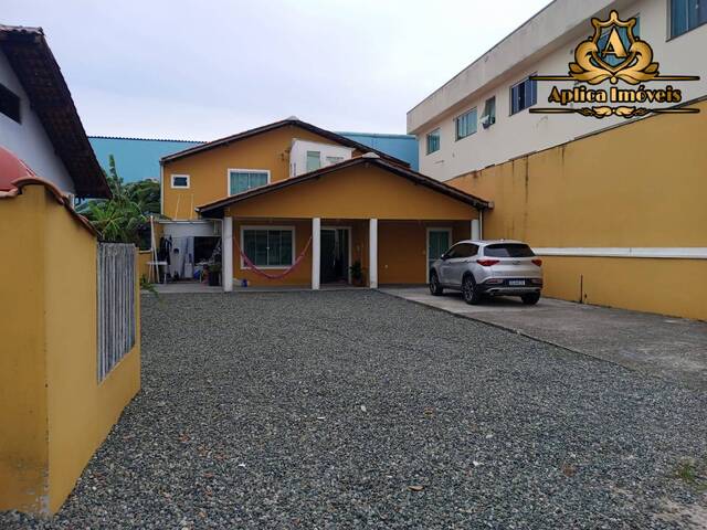 Casa para Venda em Navegantes - 4