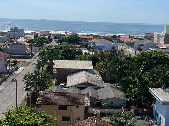 #1250 - Apartamento para Venda em Navegantes - SC
