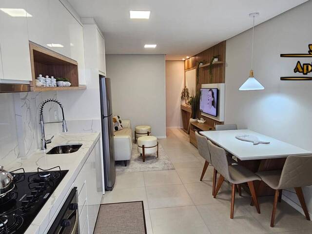#1255 - Apartamento para Venda em Navegantes - SC