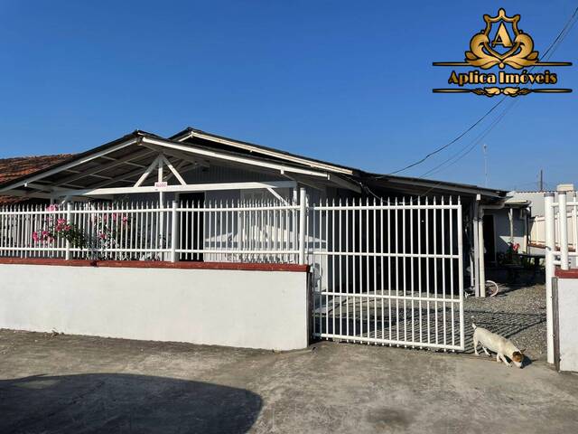 #1320 - Casa para Venda em Navegantes - SC
