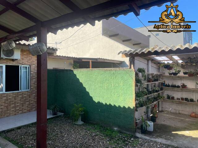 #1328 - Casa para Venda em Navegantes - SC