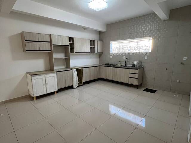 #1329 - Apartamento para Locação em Navegantes - SC