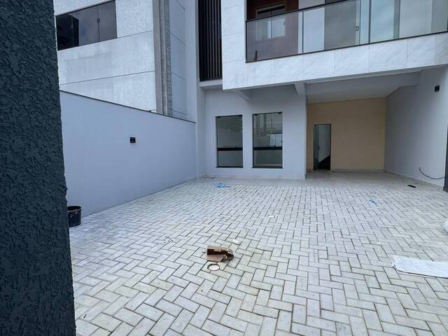#1257 - Casa para Venda em Navegantes - SC