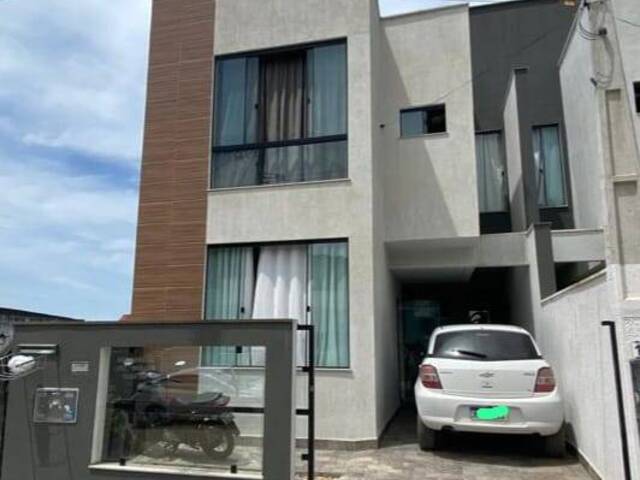 #1349 - Casa para Venda em Penha - SC