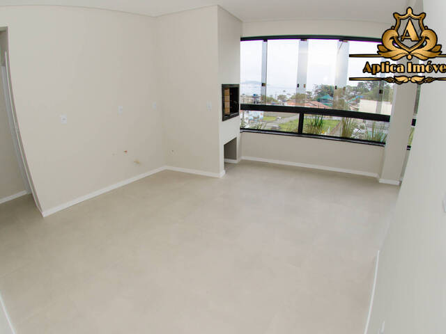 #912 - Apartamento para Venda em Penha - SC