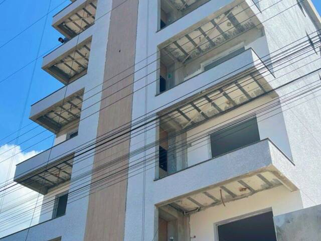 #1370 - Apartamento para Venda em Navegantes - SC