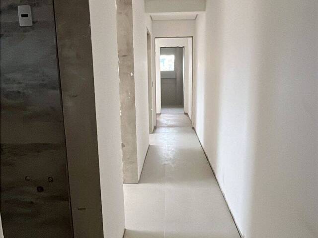 #1370 - Apartamento para Venda em Navegantes - SC