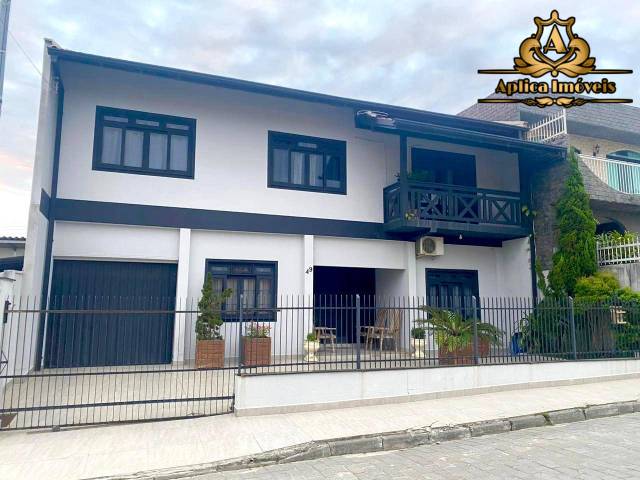 #1384 - Casa para Venda em Penha - SC