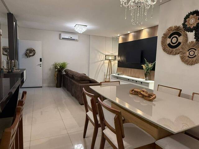 #1393 - Apartamento para Venda em Navegantes - SC