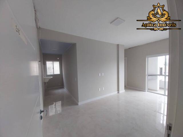 #1395 - Apartamento para Venda em Navegantes - SC