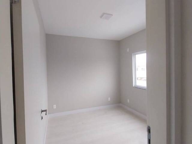 #1395 - Apartamento para Venda em Navegantes - SC