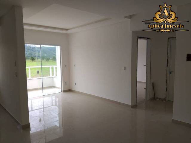 Apartamento para Venda em Navegantes - 4