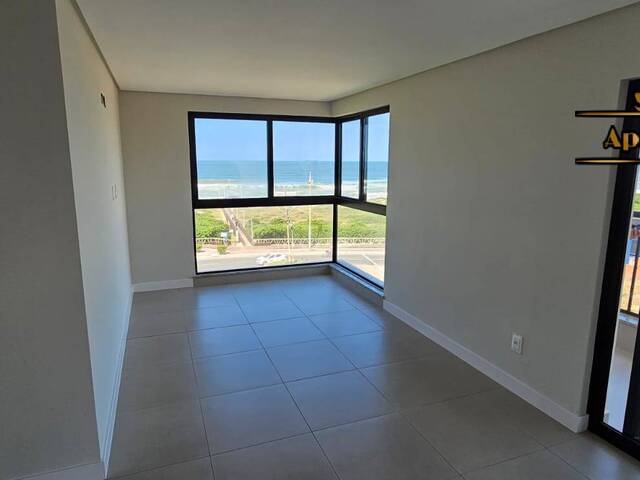 #1168 - Apartamento para Venda em Navegantes - SC