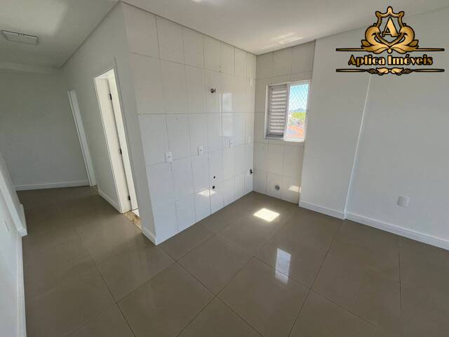 #1418 - Apartamento para Venda em Navegantes - SC