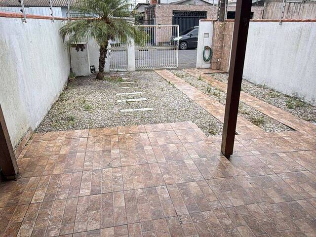 #1422 - Casa para Locação em Navegantes - SC