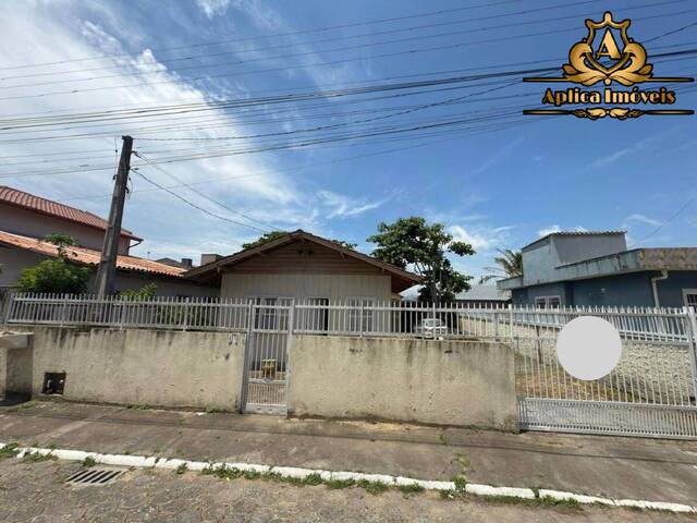 Casa para Venda em Navegantes - 2