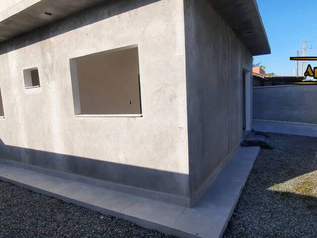 Casa para Venda em Navegantes - 4