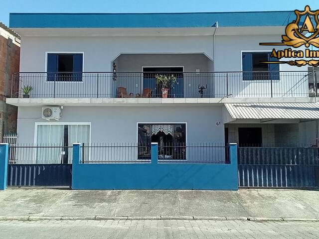 #1442 - Casa para Venda em Navegantes - SC
