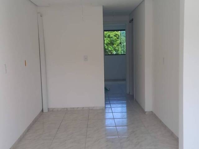 Apartamento para Venda em Penha - 5