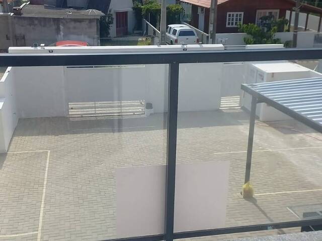 #957 - Apartamento para Venda em Penha - SC