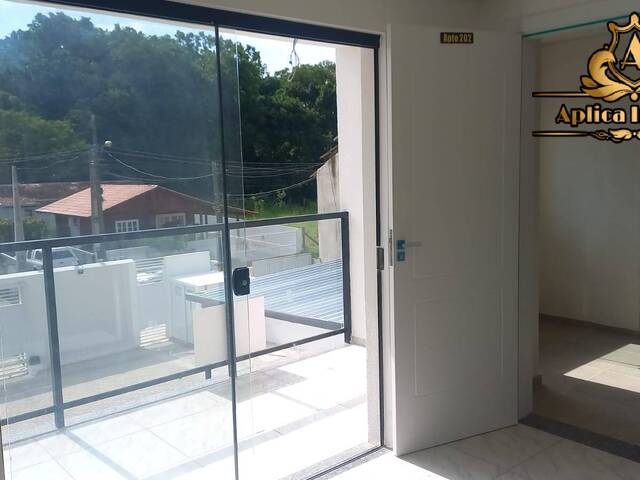 #957 - Apartamento para Venda em Penha - SC