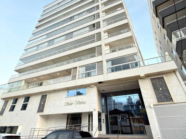 #1447 - Apartamento para Venda em Navegantes - SC