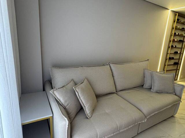 Apartamento para Venda em Navegantes - 5