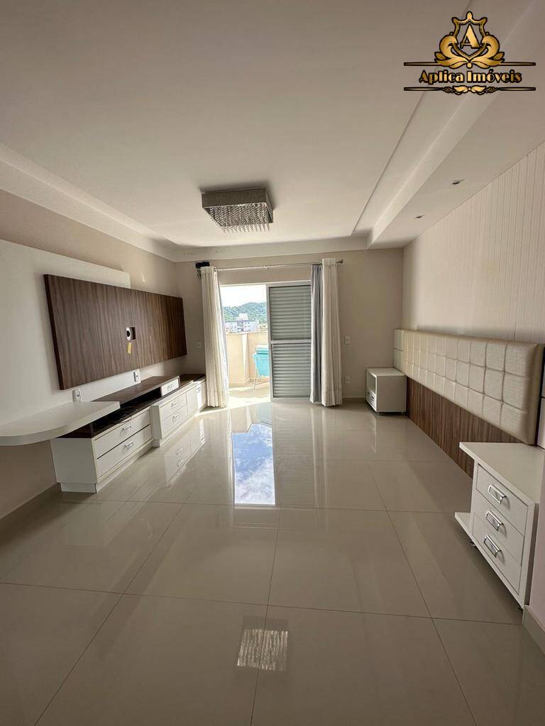 Apartamento, 3 quartos, 198 m² - Foto 3