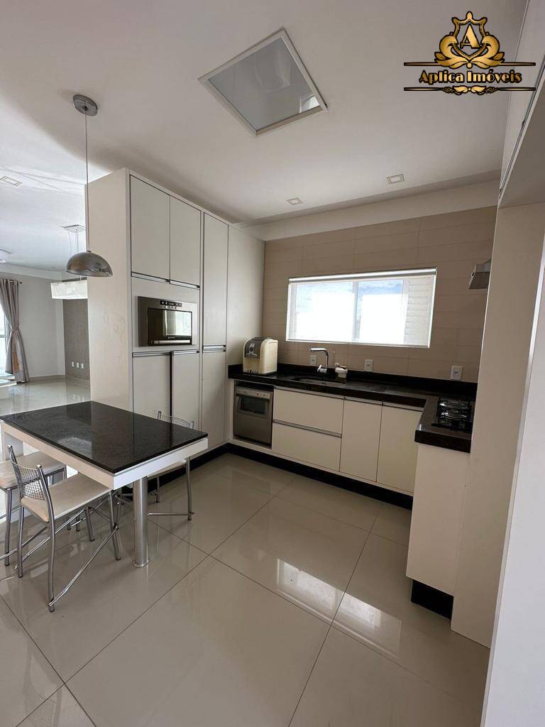 Apartamento, 3 quartos, 198 m² - Foto 7