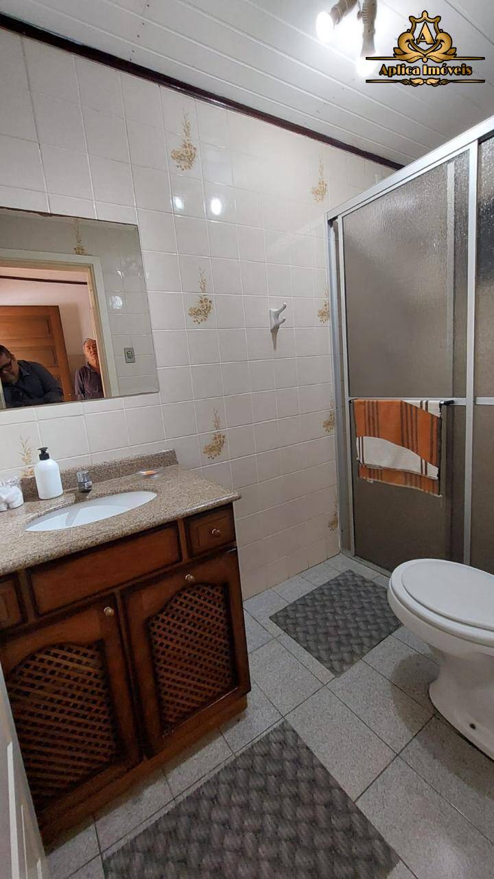 Casa para alugar com 4 quartos, 400m² - Foto 10