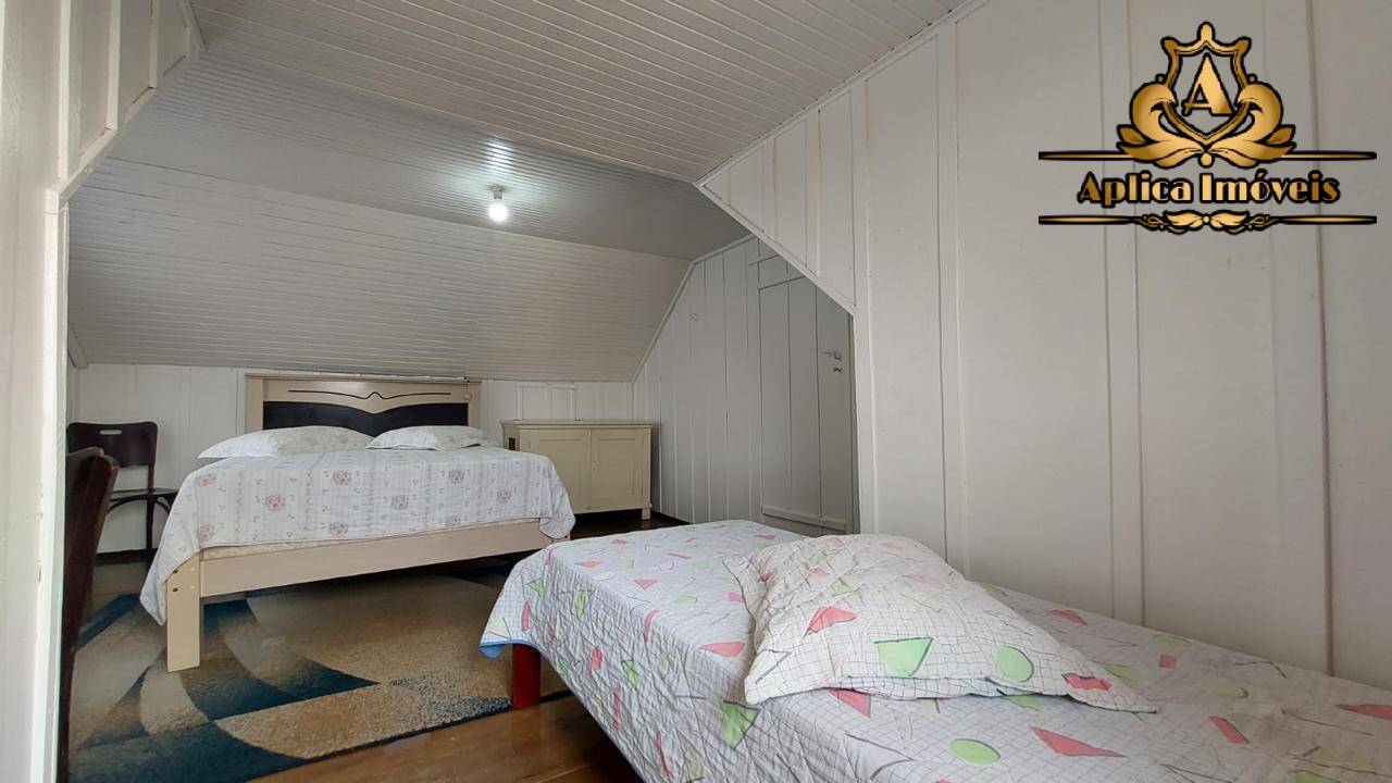Casa para alugar com 4 quartos, 400m² - Foto 13
