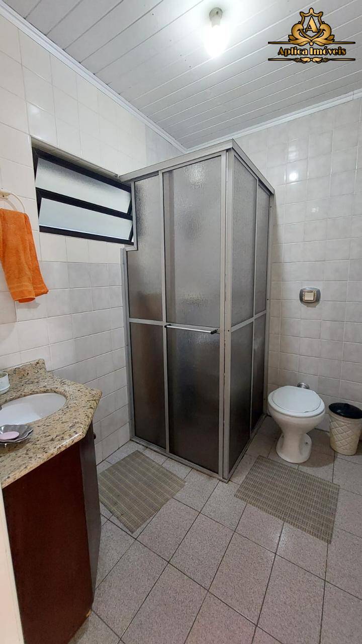 Casa para alugar com 4 quartos, 400m² - Foto 17