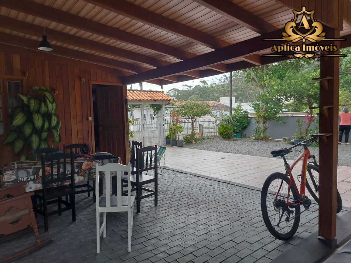 Casa à venda com 4 quartos, 319m² - Foto 8