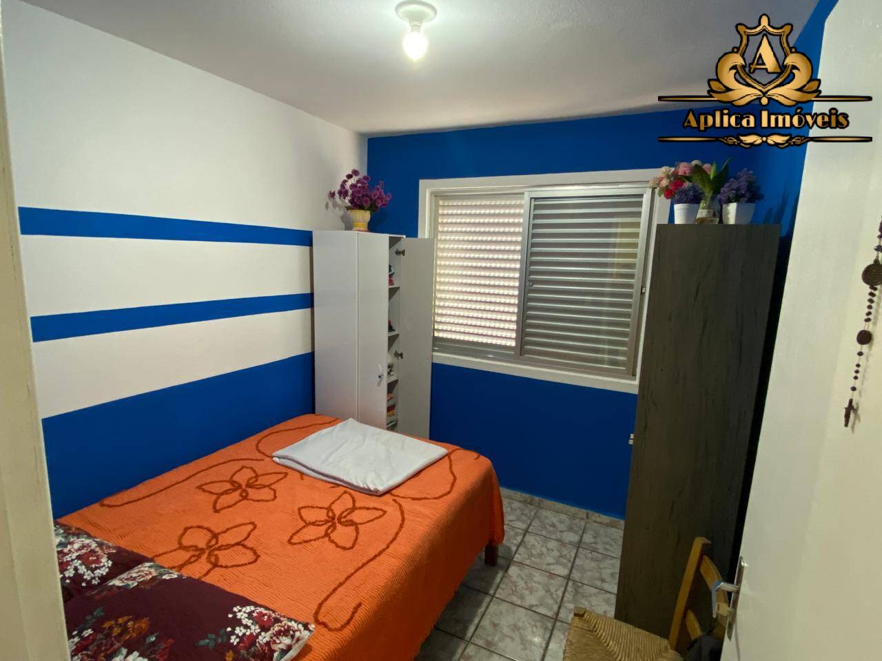 Casa à venda com 2 quartos, 330m² - Foto 9