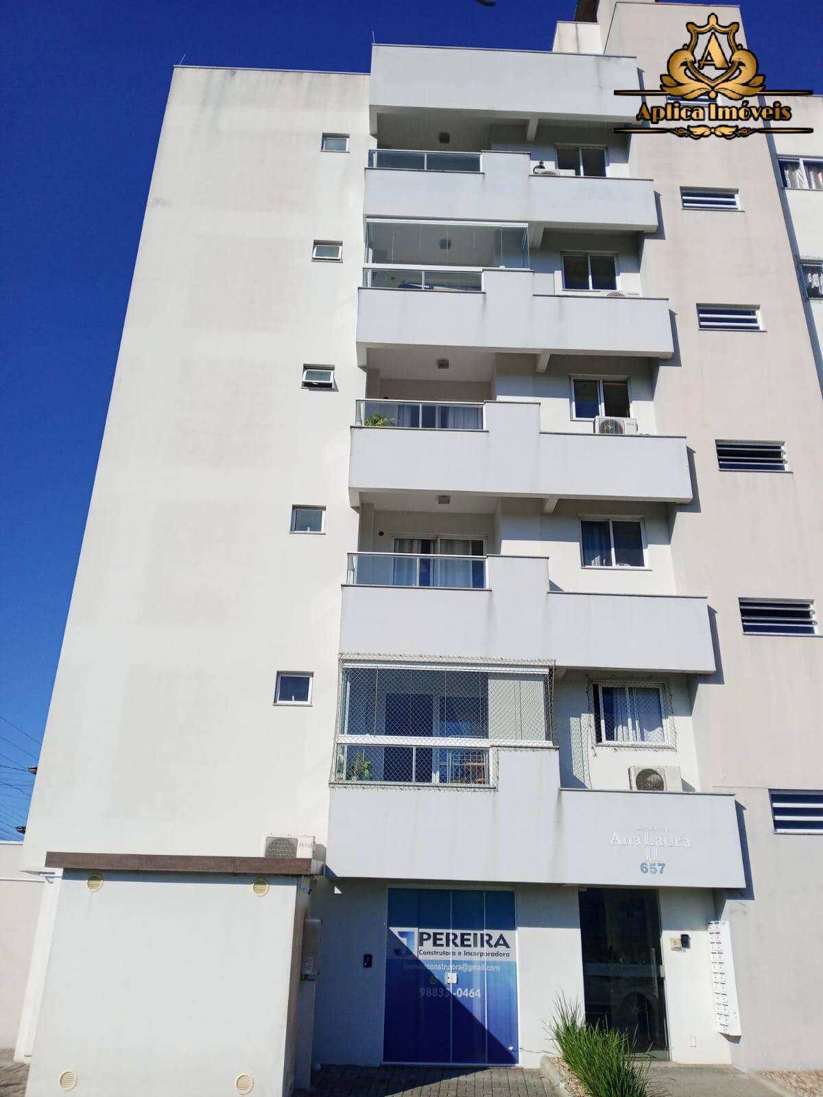 Apartamento à venda com 2 quartos, 79m² - Foto 3