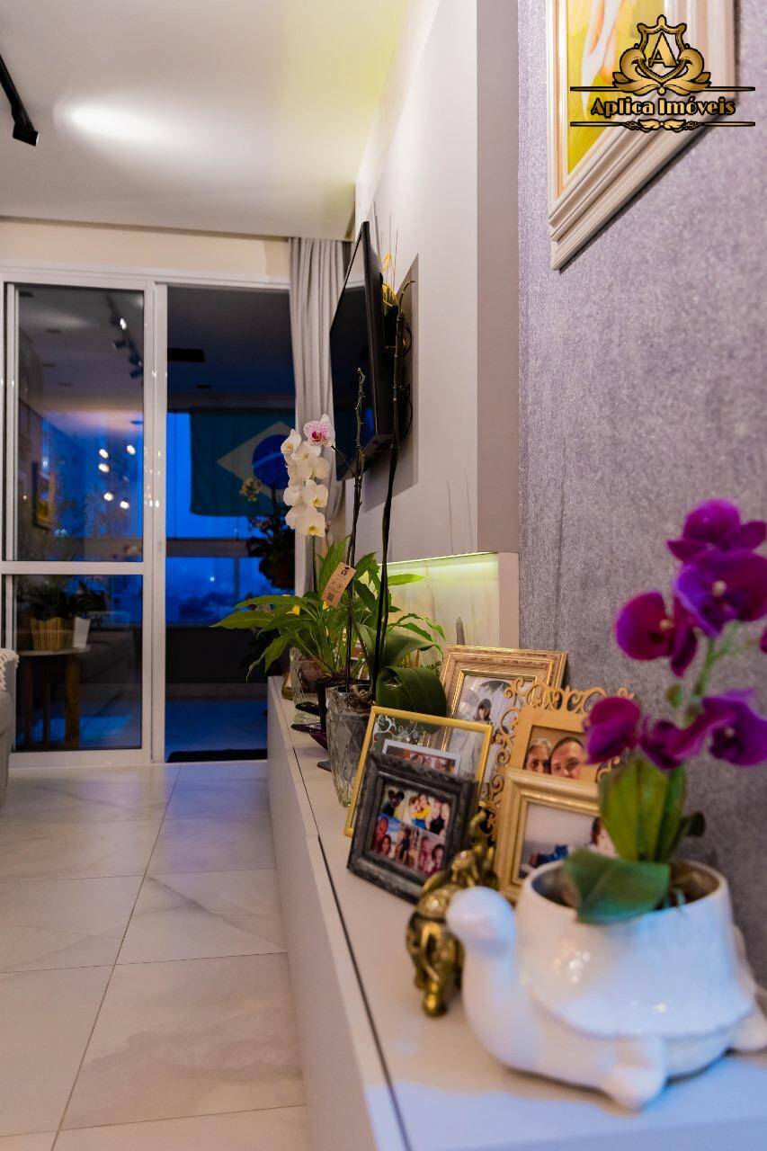 Apartamento à venda com 2 quartos, 73m² - Foto 6