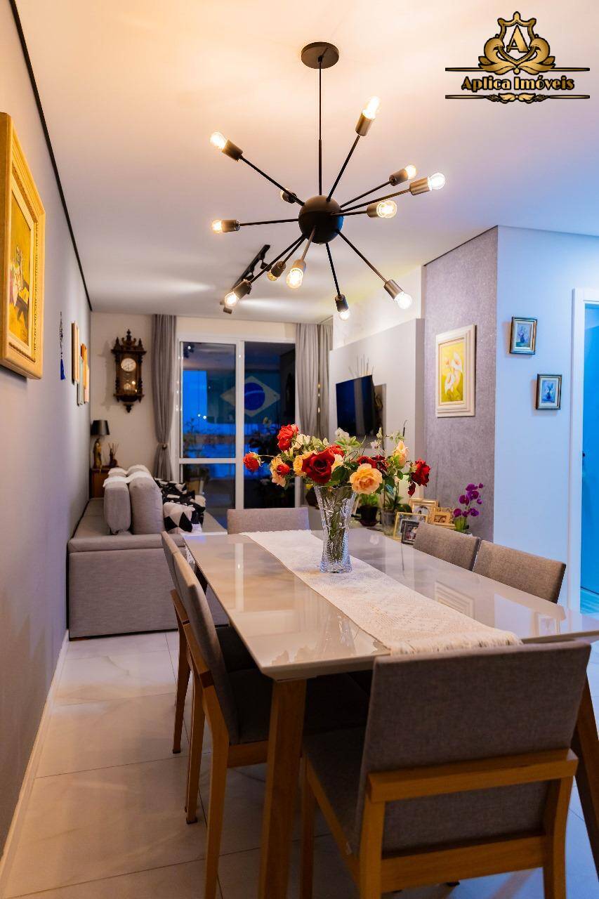 Apartamento à venda com 2 quartos, 73m² - Foto 10