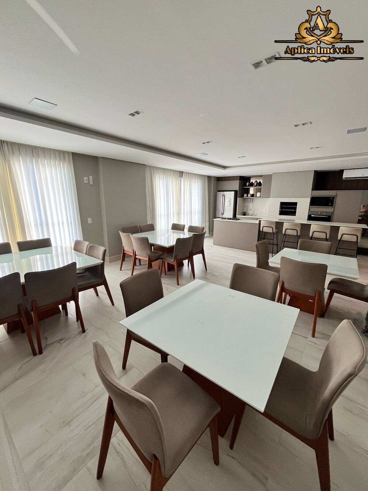 Apartamento à venda com 2 quartos, 73m² - Foto 48