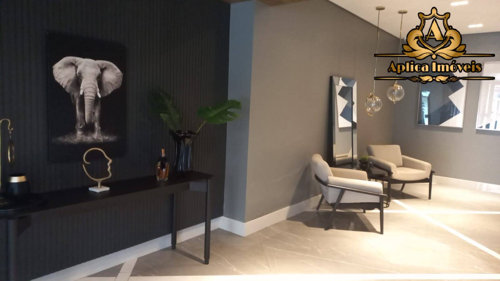 Apartamento à venda com 2 quartos, 73m² - Foto 2