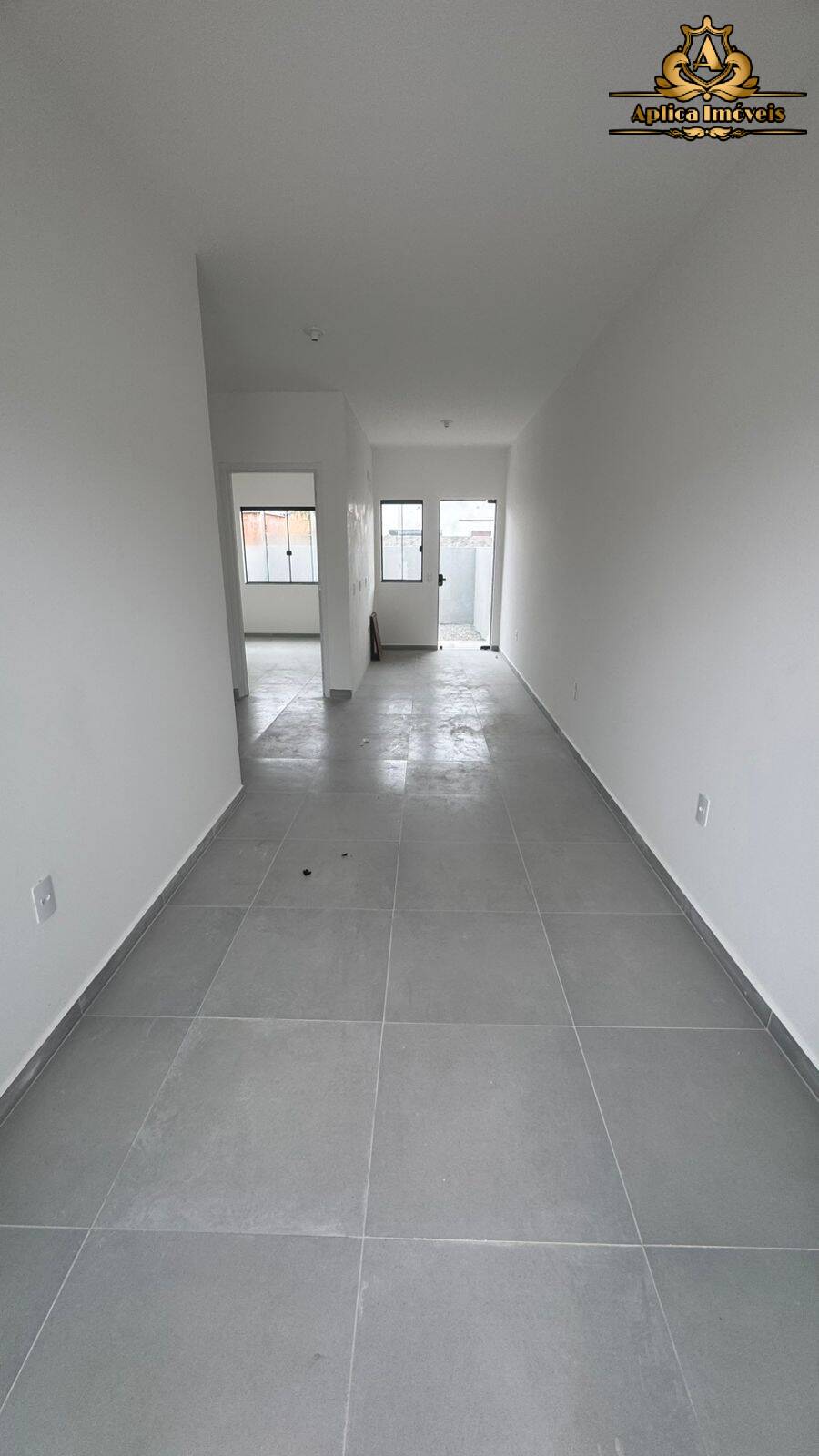 Casa à venda com 2 quartos, 53m² - Foto 6