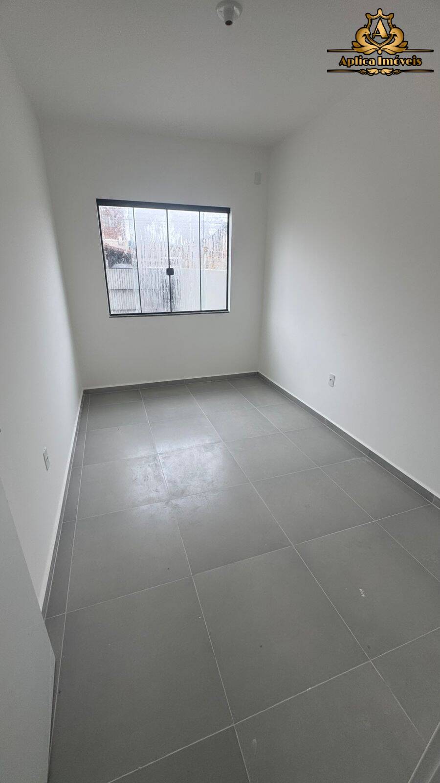 Casa à venda com 2 quartos, 53m² - Foto 10