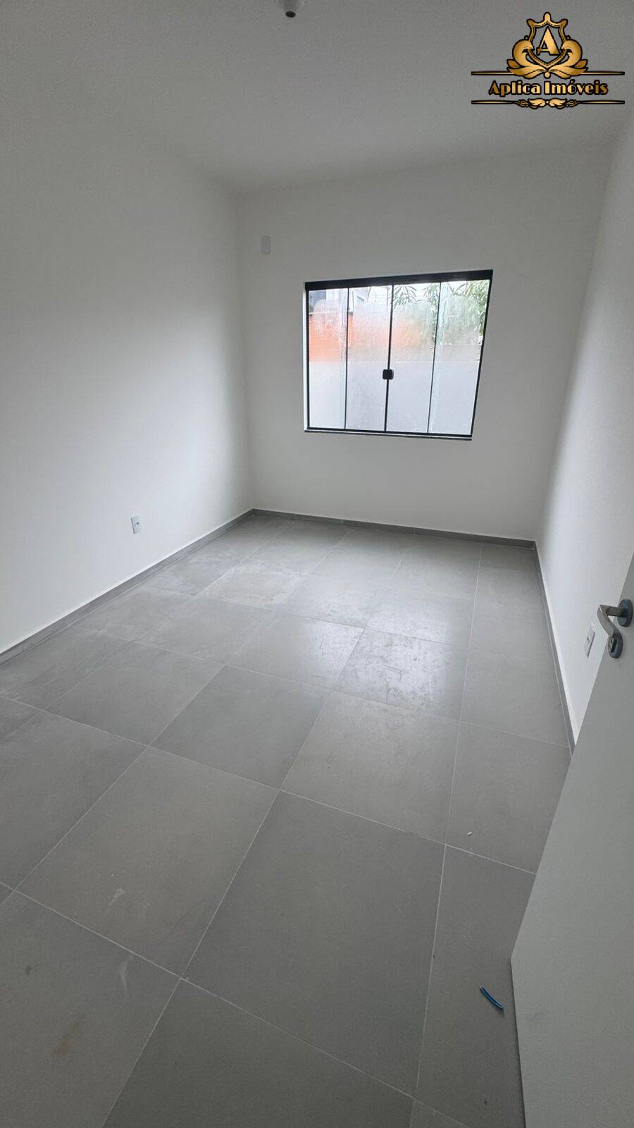 Casa à venda com 2 quartos, 53m² - Foto 12