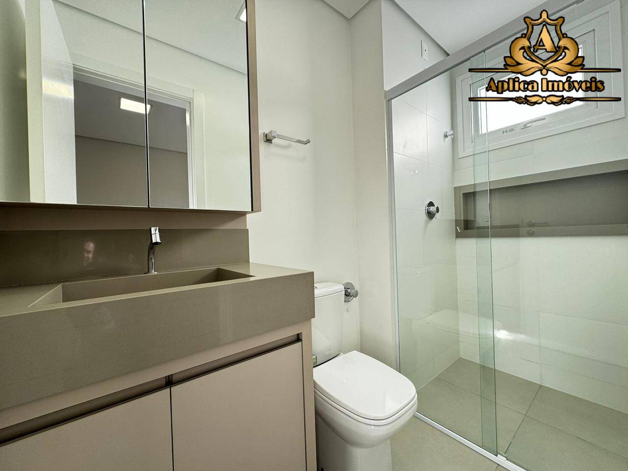 Apartamento para alugar com 2 quartos, 120m² - Foto 13