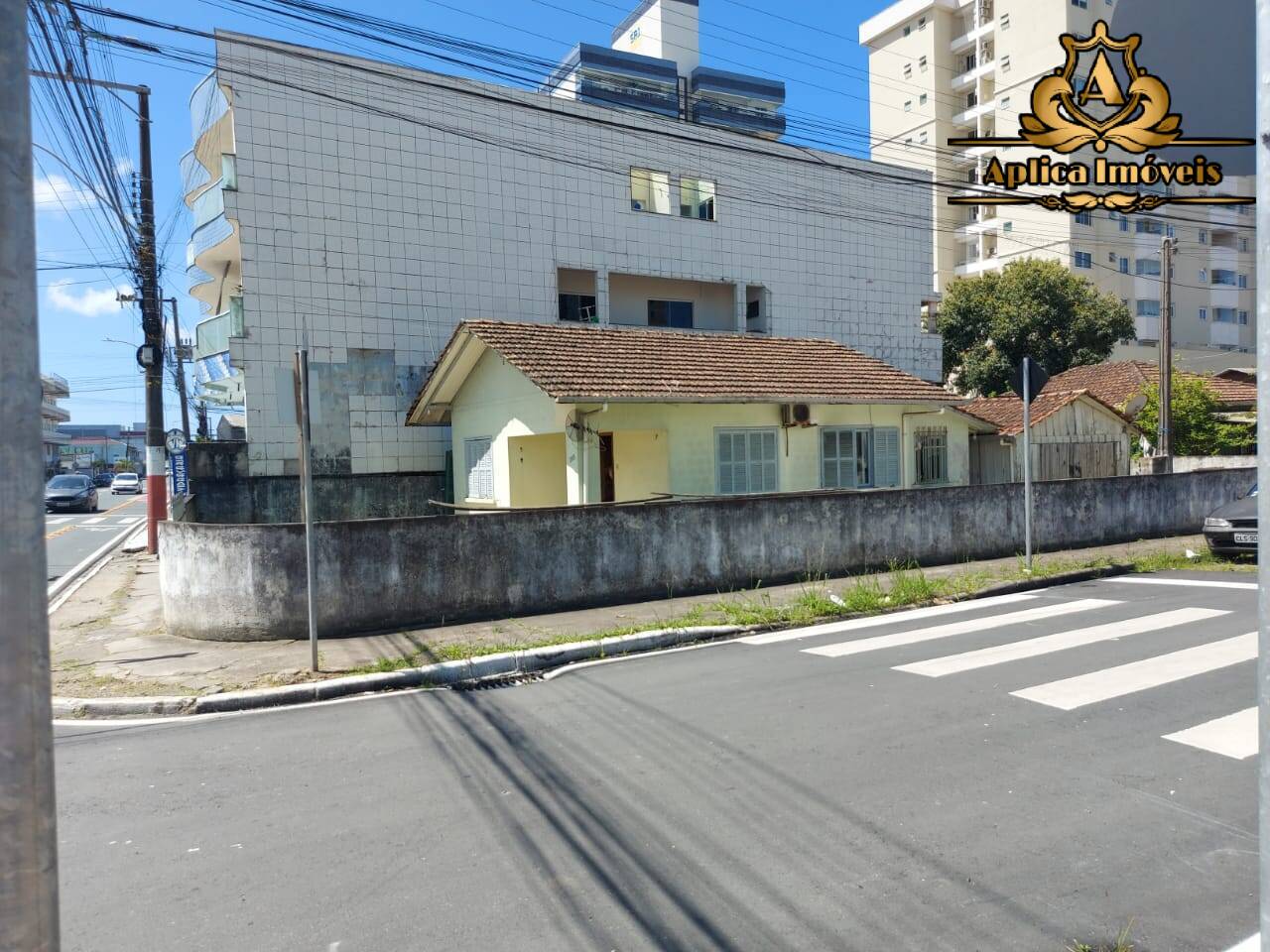 Casa, 3 quartos, 90 m² - Foto 1